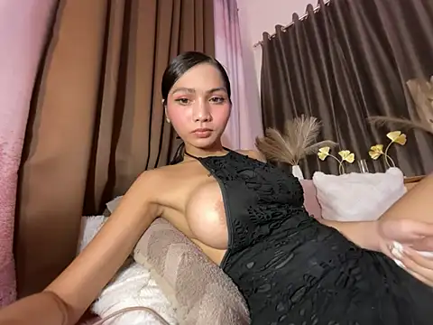 Pokazy przed kamerką – nikita_morris