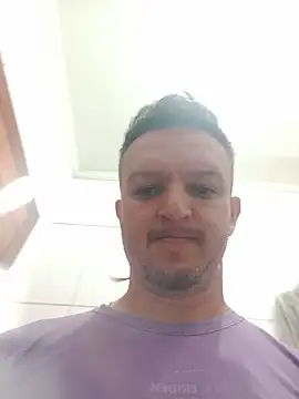 Suamulherfeliz webcam show