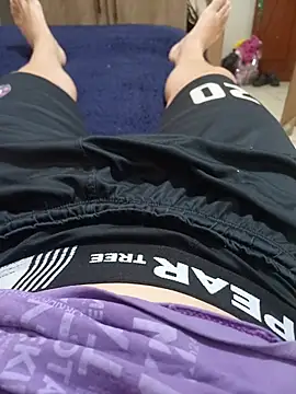 Show modela Suamulherfeliz na web-kameri