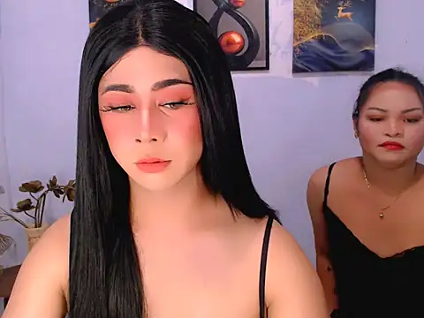 Bini_Red 在線直播表演