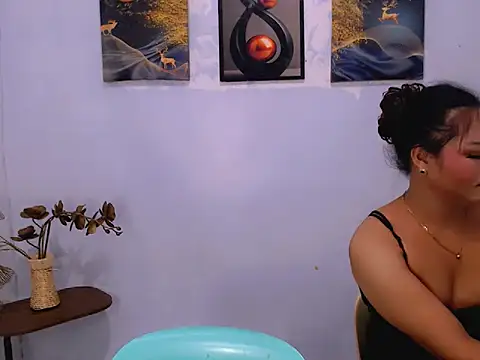 Bini_Red 网络视讯表演