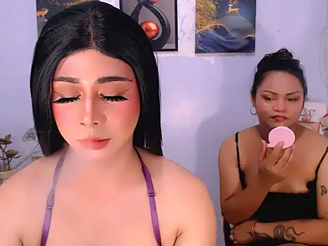 Bini_Red Webcam-Show