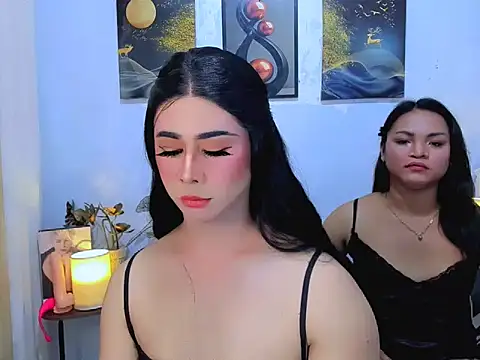 Bini_Red – Kamerová šou