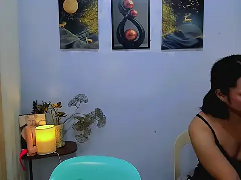 Bini_Red – webcam-show