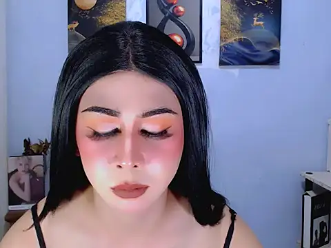 Bini_Red 网络视讯表演