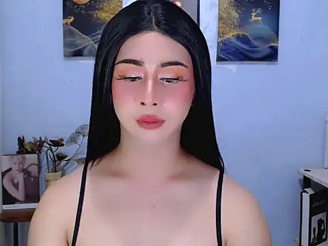 Bini_Red Webcam-Show