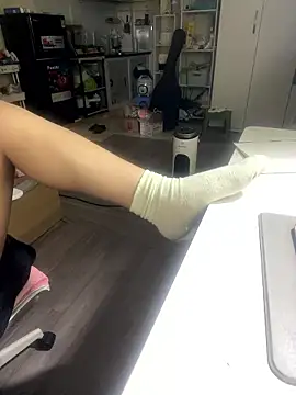 Mina048's Webcam Show