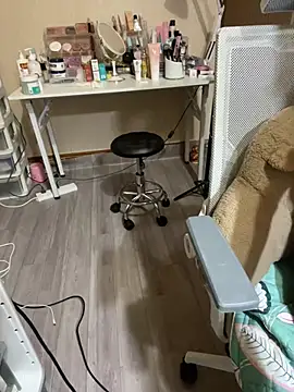 Mina048's Live Chat Room