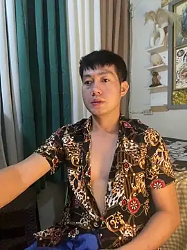 xshyboyx 在線直播表演