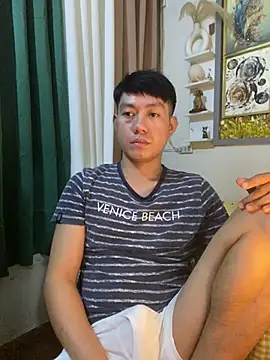 xshyboyx 网络视讯表演