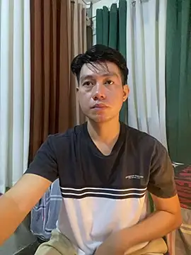 xshyboyx 网络视讯表演