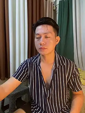 xshyboyx 在線直播表演