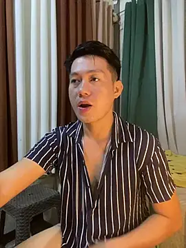 xshyboyx 网络视讯表演
