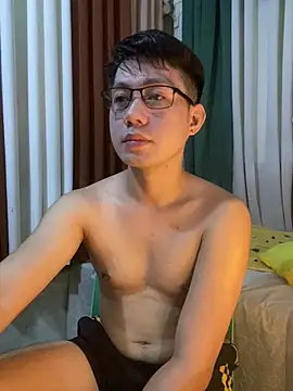 xshyboyx 在線直播表演