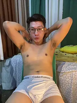 xshyboyx 在線直播表演