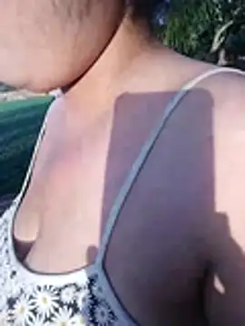 BigBoobs186のウェブカメラショー