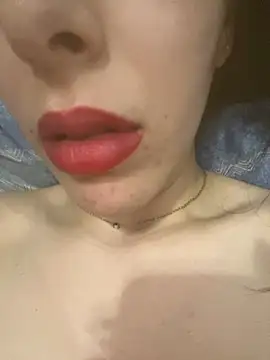 Chatroom XXX en direct de Mimisixo