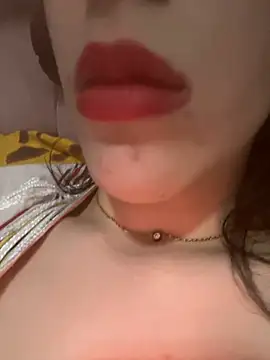 Mimisixo Adlı Modelin Web Kamerası Şovu