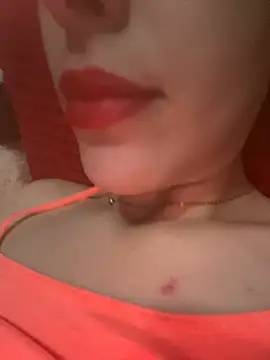 Mimisixo Adlı Modelin Canlı XXX Sohbeti
