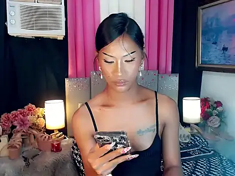 Tarah_victoria_collins Show Webcam