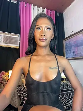 Show modela Tarah_victoria_collins na web-kameri