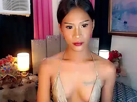 Tarah_victoria_collins Show in webcam