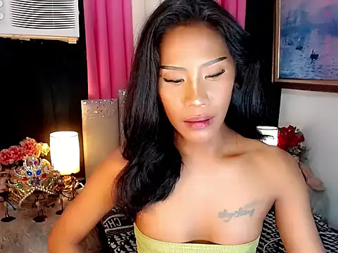 Tarah_victoria_collins' Live XXX Chat