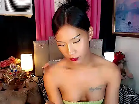 Tarah_victoria_collins' Live XXX Chat