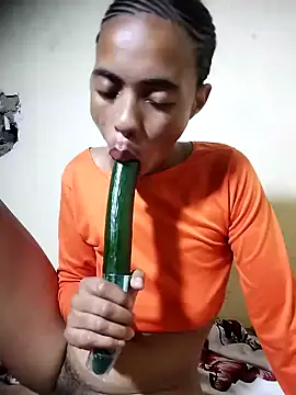 Reddewww's Webcam Show