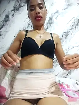 Reddewww's Live XXX Chat