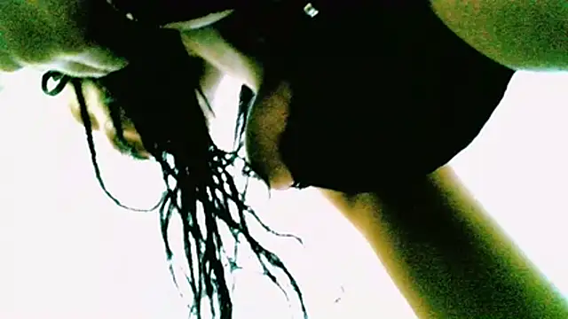 Reddewww's Live XXX Chat