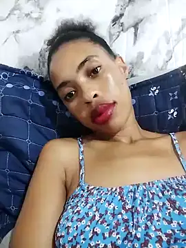 Reddewww's Live XXX Chat