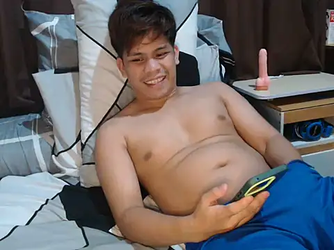 Webkamerová show cumwhat_me