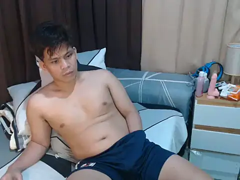 cumwhat_me webcam show