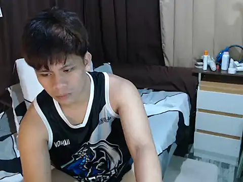 Webkamerová show cumwhat_me