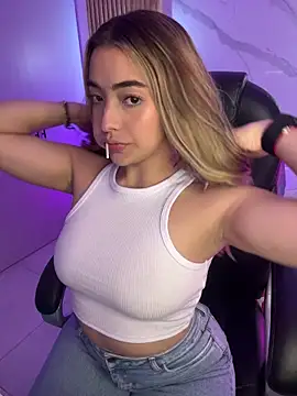 KYLIE_JONES6 Obrolan Langsung XXX