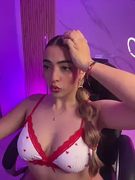 KYLIE_JONES6's Live XXX Chat