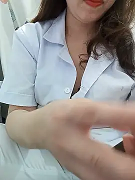 Chat soba uživo modela Ariana-Vy