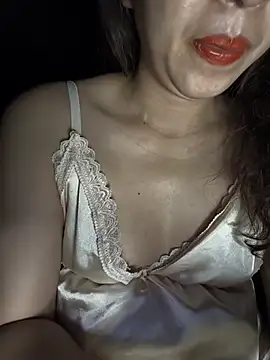 Ariana-Vy 网络视讯表演