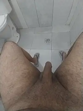 Show de Novinhoamacoroas1002 na webcam