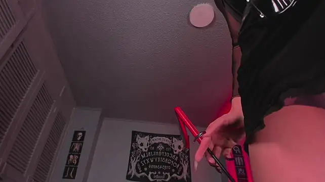 Draculairis 网络视讯表演