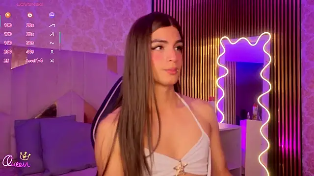 הופעת וובקאם של LIHIAN_TAY