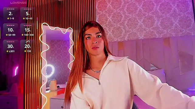 הופעת וובקאם של LIHIAN_TAY