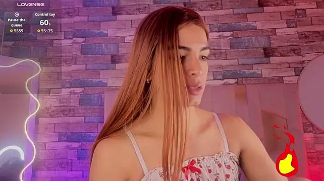 Show modela LIHIAN_TAY na web-kameri