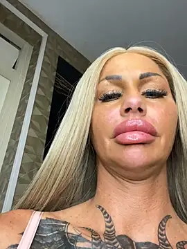 BARBIE_OHOH_CHERSO Webcam Show