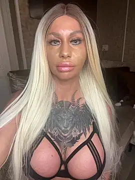 BARBIE_OHOH_CHERSOn Webbikameraesitys