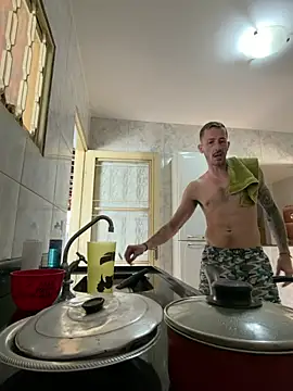 CoyoteDuMato Chat XXX in diretta