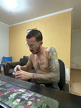 Show de CoyoteDuMato na webcam