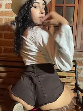 RosseMelody's Live XXX Chat
