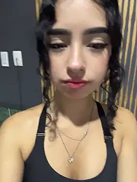 RosseMelody Live XXX Chat